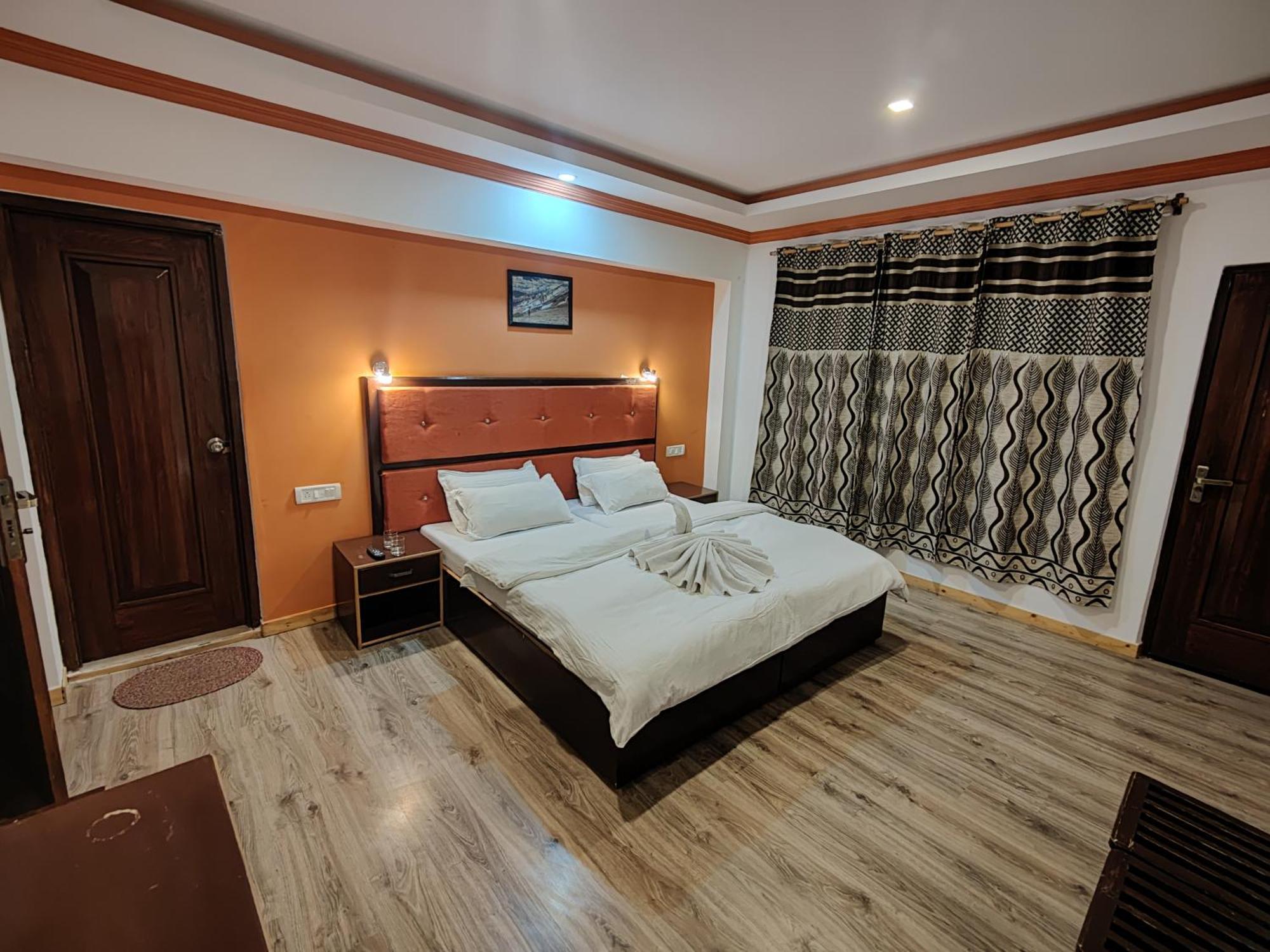 Dream Ladakh Guest House เลห์ ภายนอก รูปภาพ