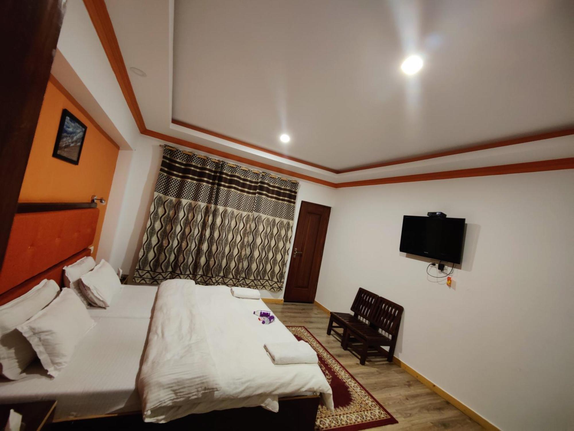 Dream Ladakh Guest House เลห์ ภายนอก รูปภาพ