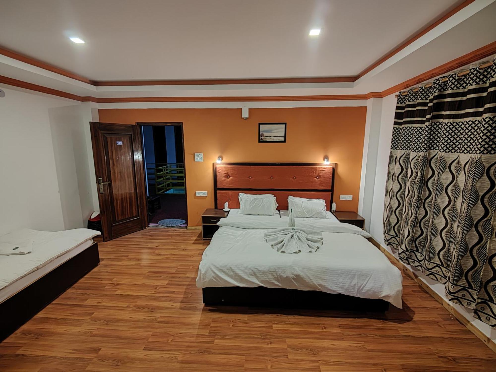 Dream Ladakh Guest House เลห์ ภายนอก รูปภาพ
